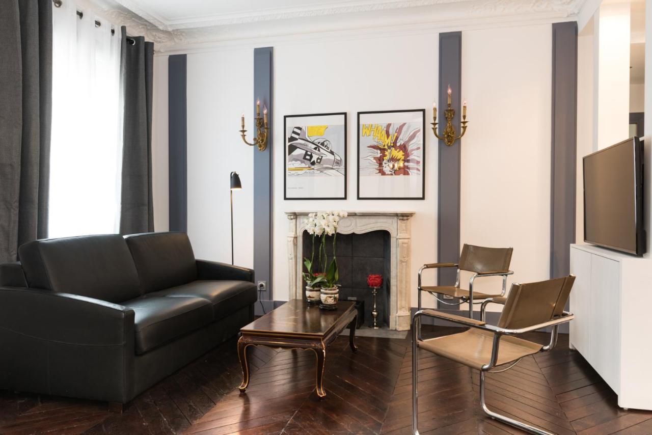 Franklin Roosevelt Apartment *